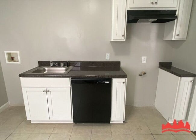 Building Photo - 1815 Edmondson Ave