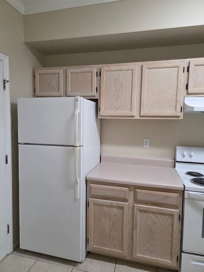 Building Photo - 5610 Pinnacle Heights Cir