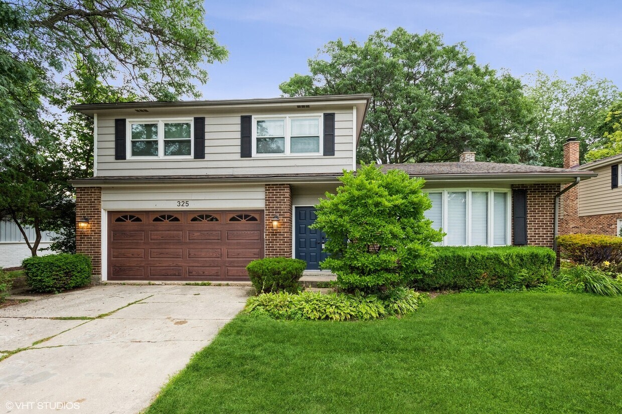 325 Prince Edward Rd, Glen Ellyn, IL 60137 House Rental in Glen Ellyn