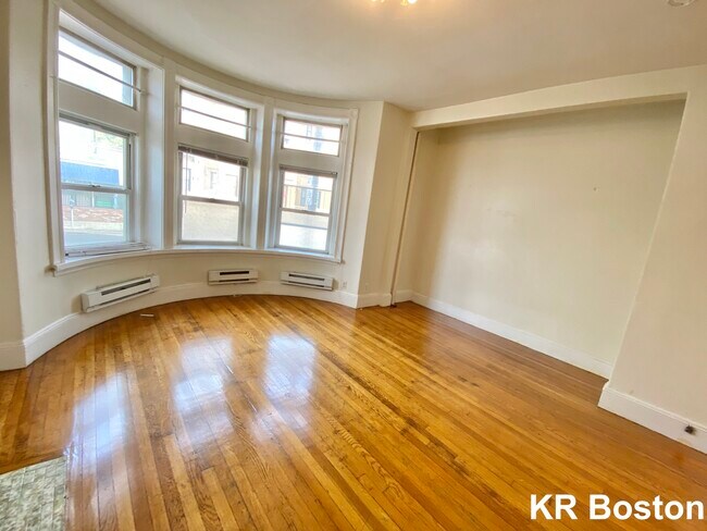 Building Photo - 122 Harvard Ave