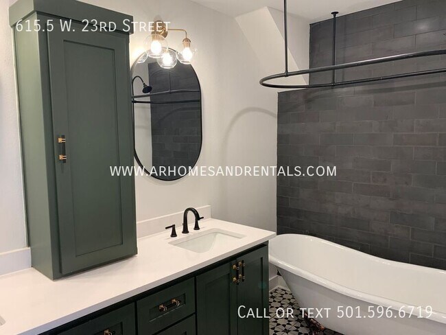 Foto del edificio - 615.5 W 23rd St