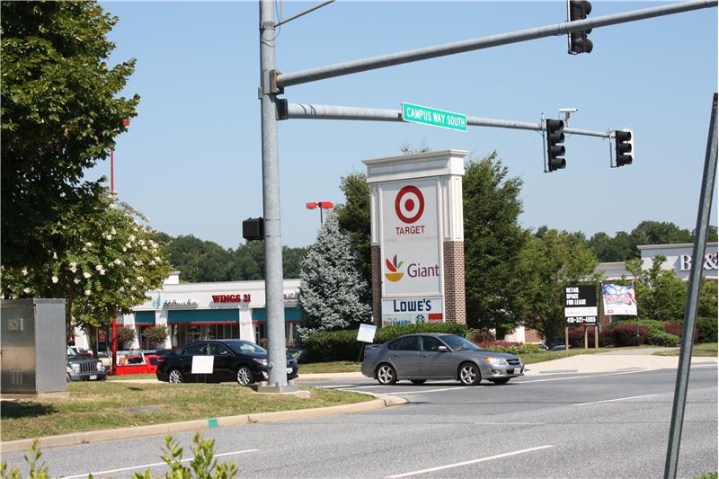 Foto del edificio - 10232 Prince Pl