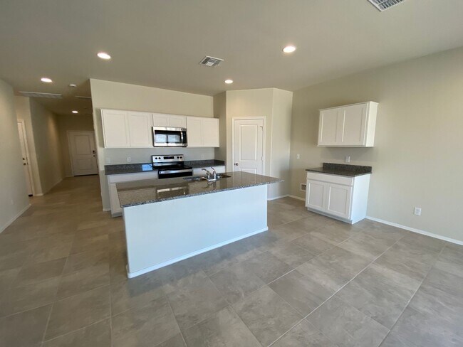 Building Photo - NEWER BUILD!  4 Bedroom, 2 Bath