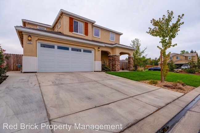Foto del edificio - 4 br, 3 bath House - 3381 Carriage Ln.