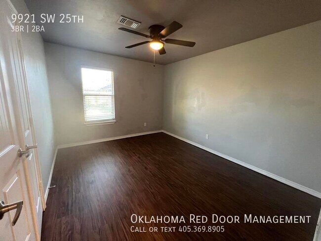 Foto del edificio - 9921 SW 25th St
