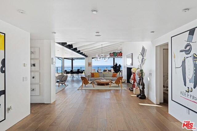 Foto del edificio - 32960 Pacific Coast Hwy