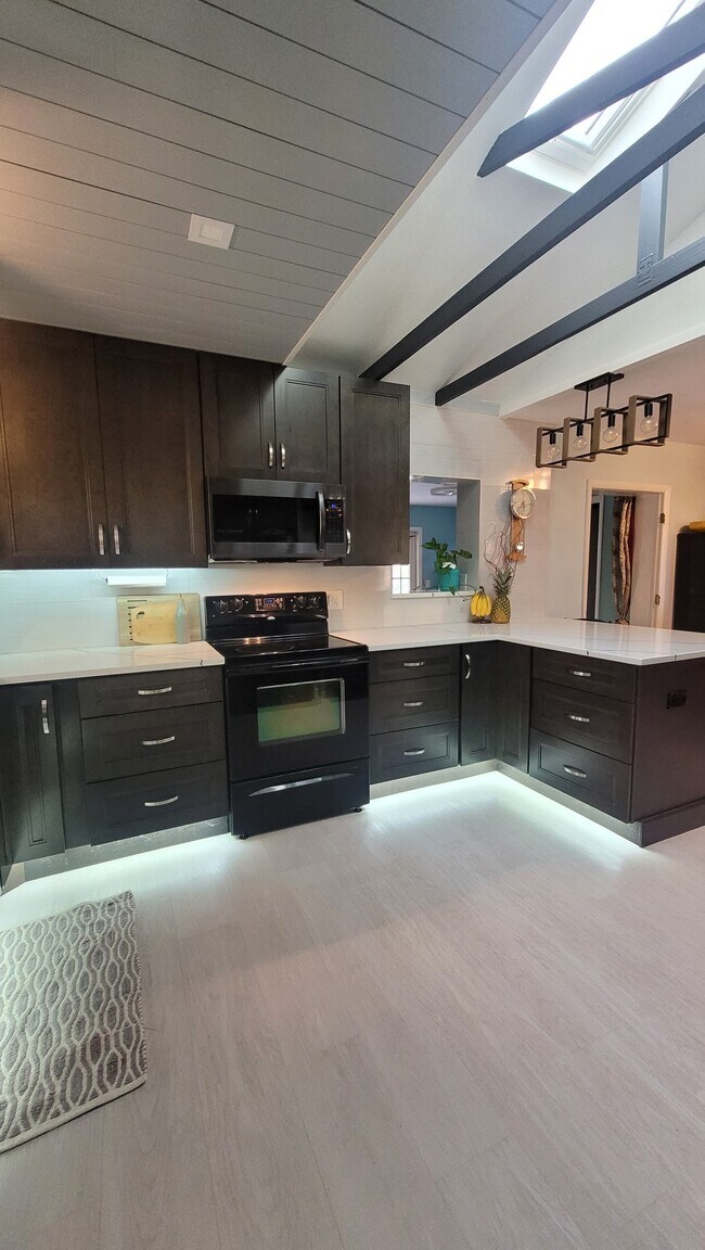 Photo - 2204 51st Street Blvd E House