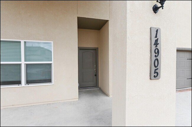 Foto del edificio - 14905 Tierra Haven Ave