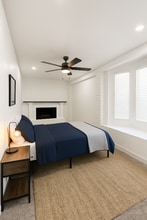 Building Photo - 2222 W Morningside Dr