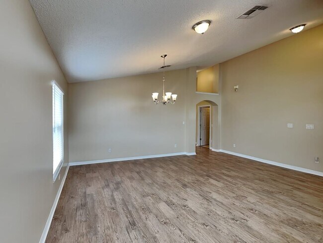 Foto del edificio - 7600 Fordham Creek Ln