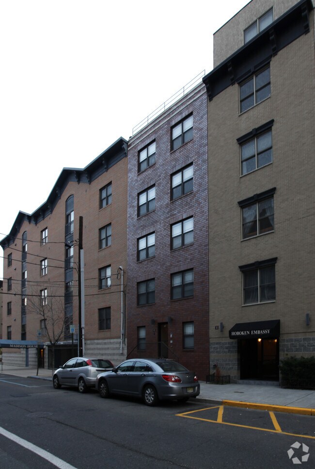 Foto del edificio - 91 Madison St