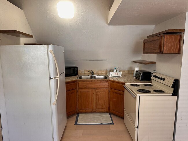 Foto del edificio - 149 Beechwood Dr