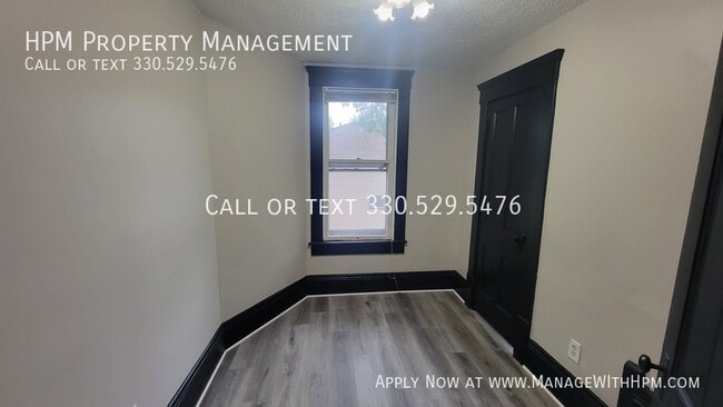 Building Photo - 84 Bittman St