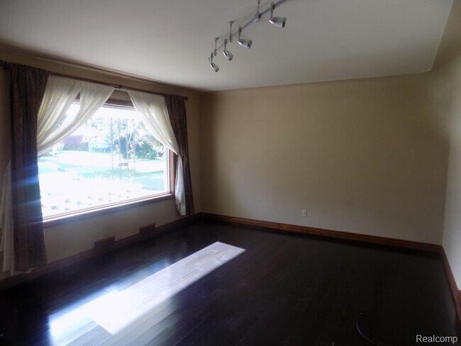 Foto del edificio - 53400 Tundra Dr