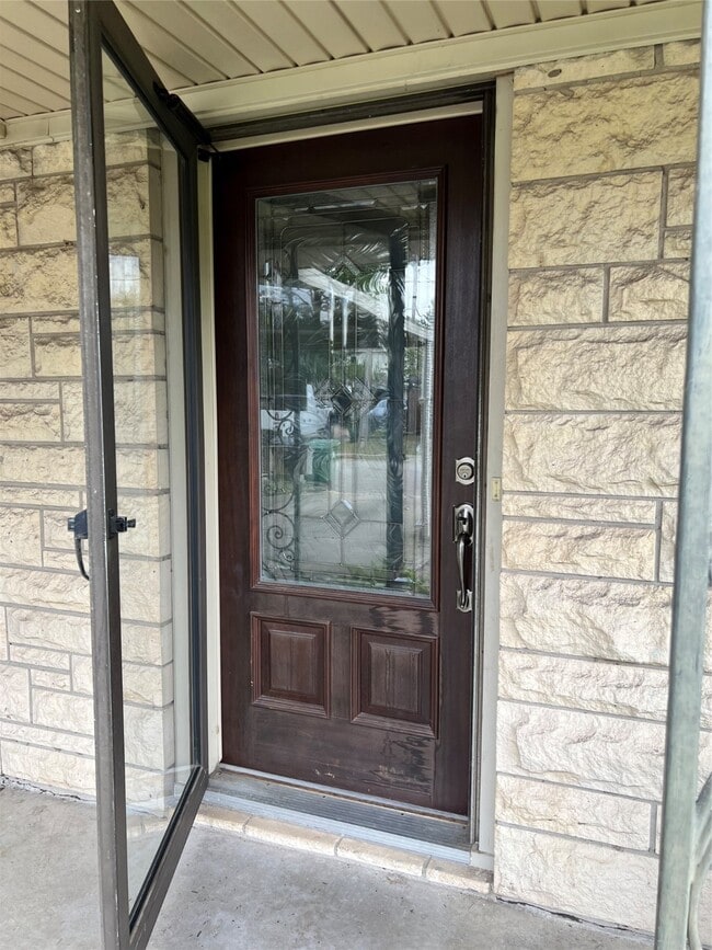 Building Photo - 4218 Glebe Rd