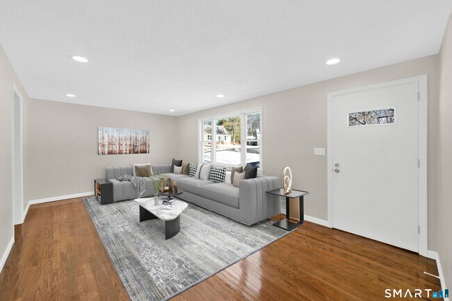 Foto del edificio - 23 Bancroft Rd