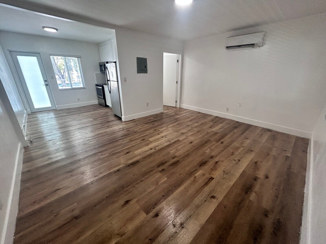 Foto principal - 1650 SW 3rd St