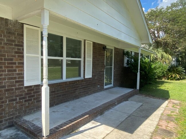 Foto del edificio - 1019 Shem Creek Cir
