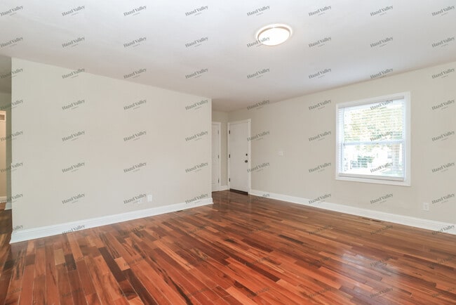Building Photo - 1406 De Porres Ln