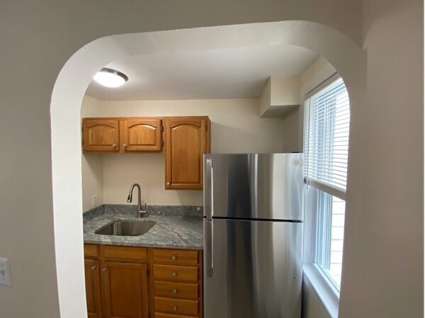 Foto del edificio - 1024-1026 Waverly St