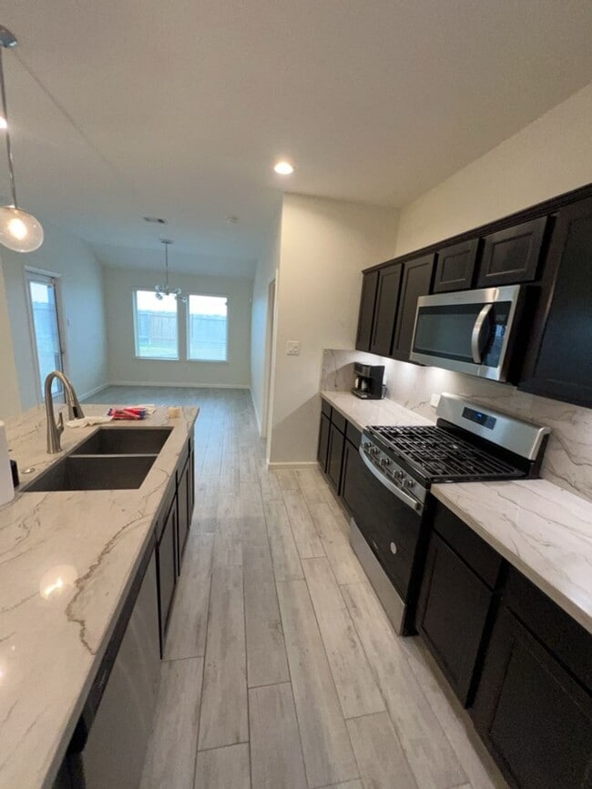 Building Photo - 5327 Cherry Tallow Trl