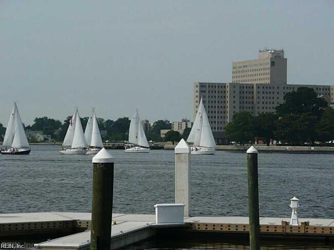 Foto del edificio - 40 Rader St