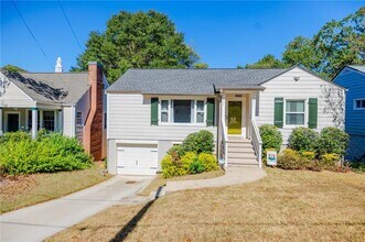 Building Photo - 1131 Winburn Dr