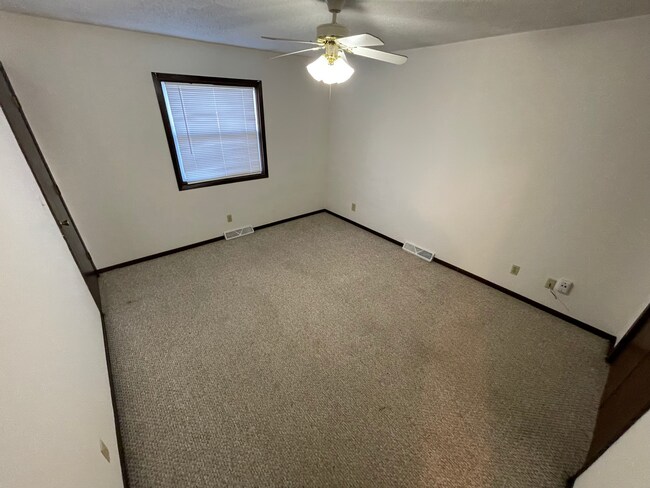 Foto del edificio - 112 Mesa Rd