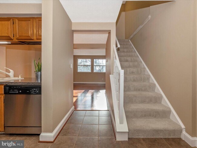 Foto del edificio - 12505 Timber Hollow Pl