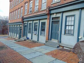 Building Photo - 173 Union St
