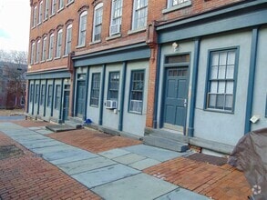 Building Photo - 173 Union St