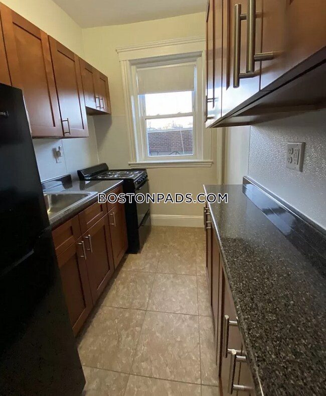 Building Photo - 1185 Boylston St.