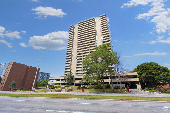 Building Photo - Bromley Square