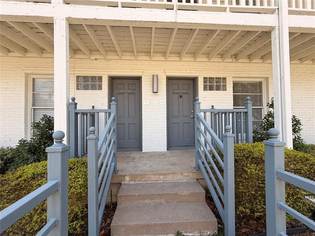 Foto del edificio - 4101 Douglas Ave