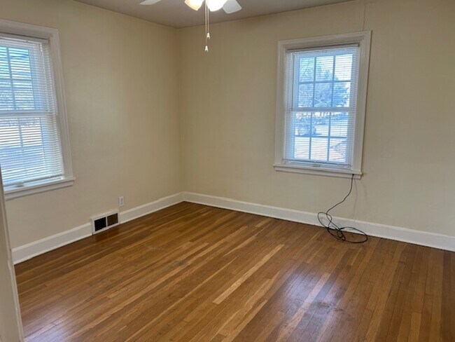 Bedroom - 801 Perennial Dr