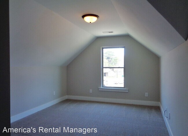 Building Photo - 4 br, 3 bath House - 11518 Andrew Way