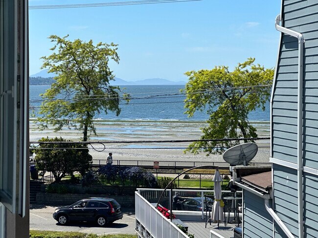Ocean View - 1119 Vidal St
