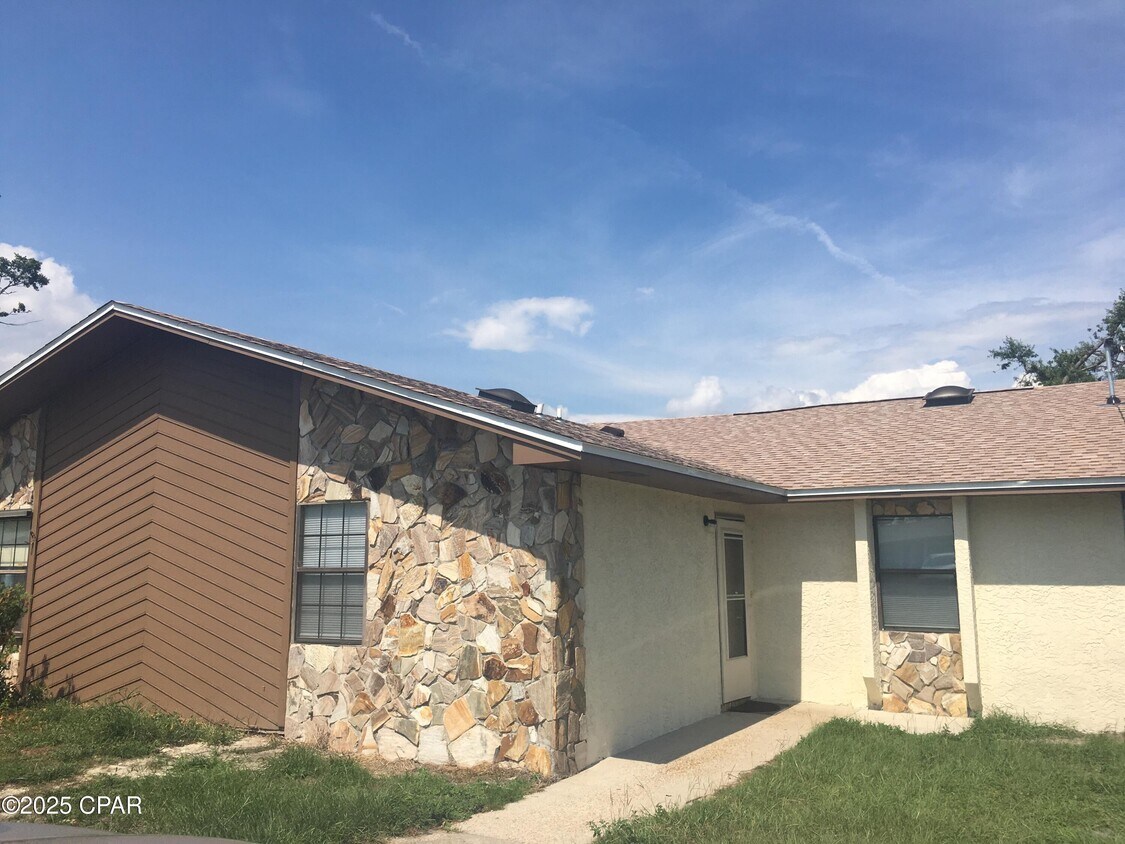 Foto principal - 625 N 9th St