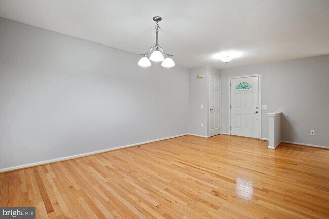 Building Photo - 12915 Tourmaline Terrace