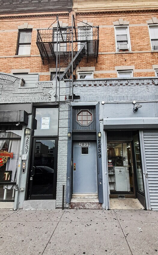 Foto principal - 2839 Church Ave