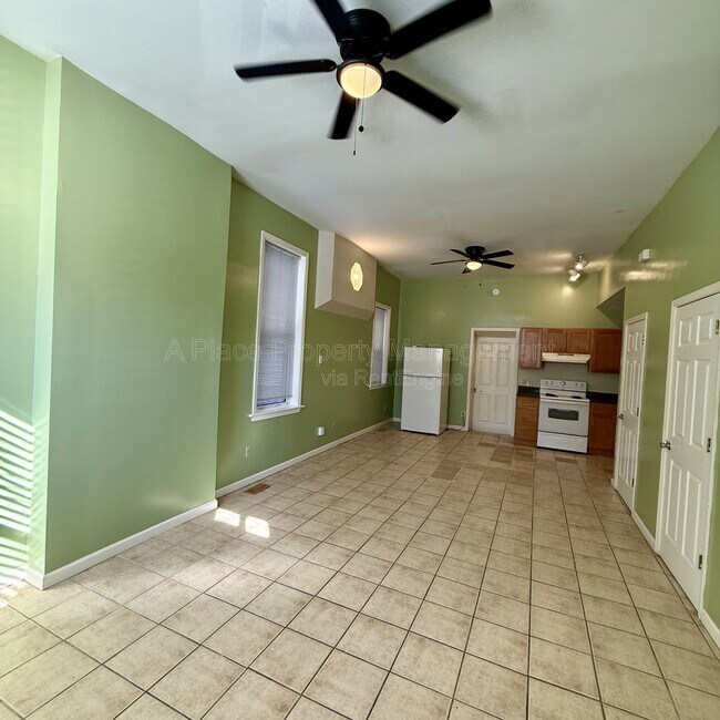 Foto del edificio - 3115 Magnolia Ave