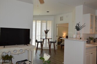 Building Photo - 1701 E Colter St