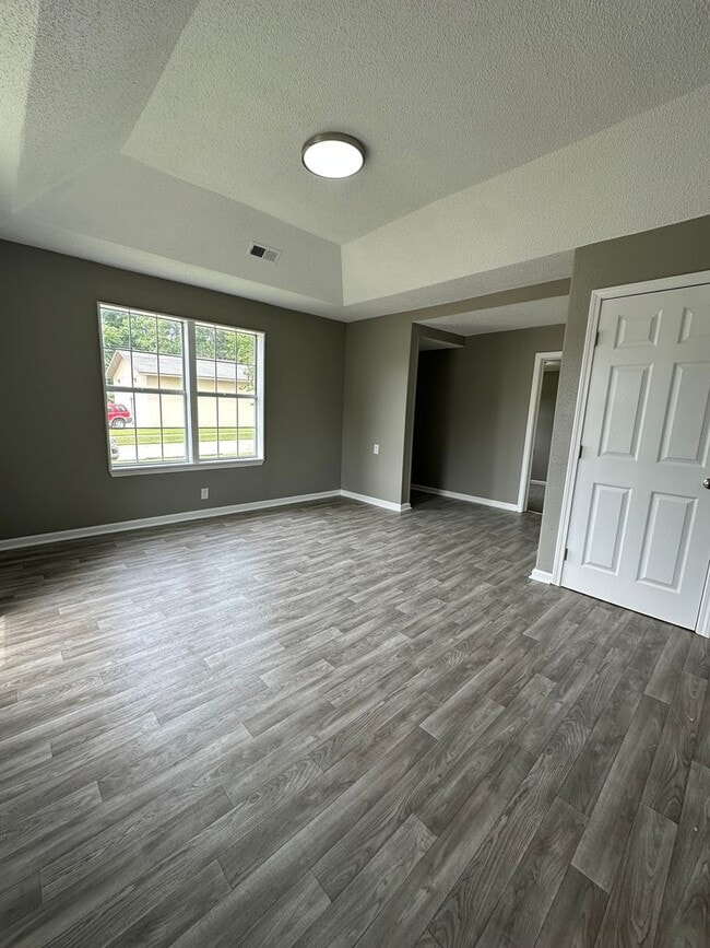 Building Photo - Completely RENOVATED 3 Bedroom 2 Bathroom House with a HUGE backyard