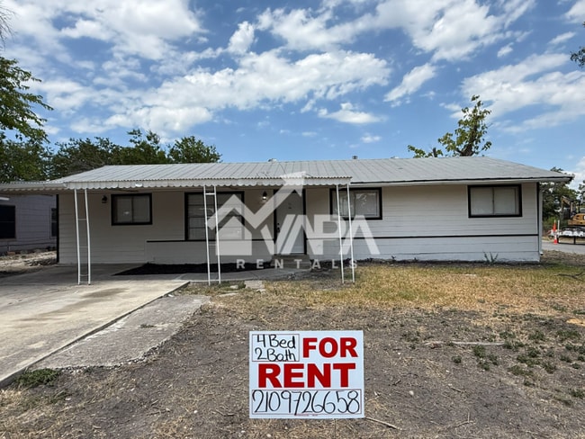 Building Photo - 315 Jamaica Dr
