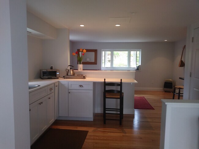 Open, airy, sunny country apartment. - 1524 County Route 5