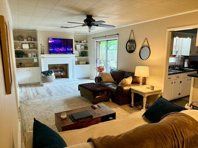 Foto del edificio - 4623 Leatherwood Ave