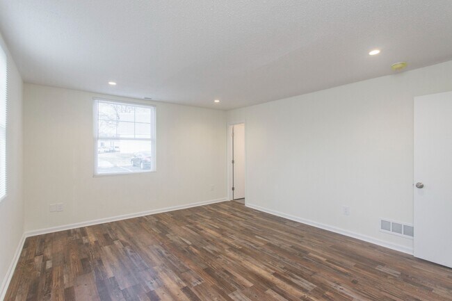 Building Photo - 2102 Melson Rd