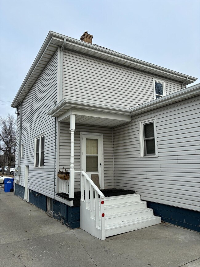 1206 1st Ave S, Fargo, ND 58103 Townhome Rentals in Fargo ND