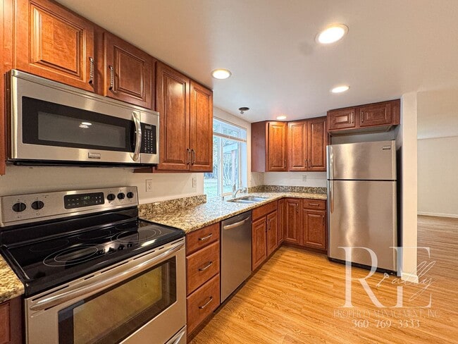 Building Photo - Fully Renovated Lower Unit with Tons of Storage & Extra Parking in Port Orchard