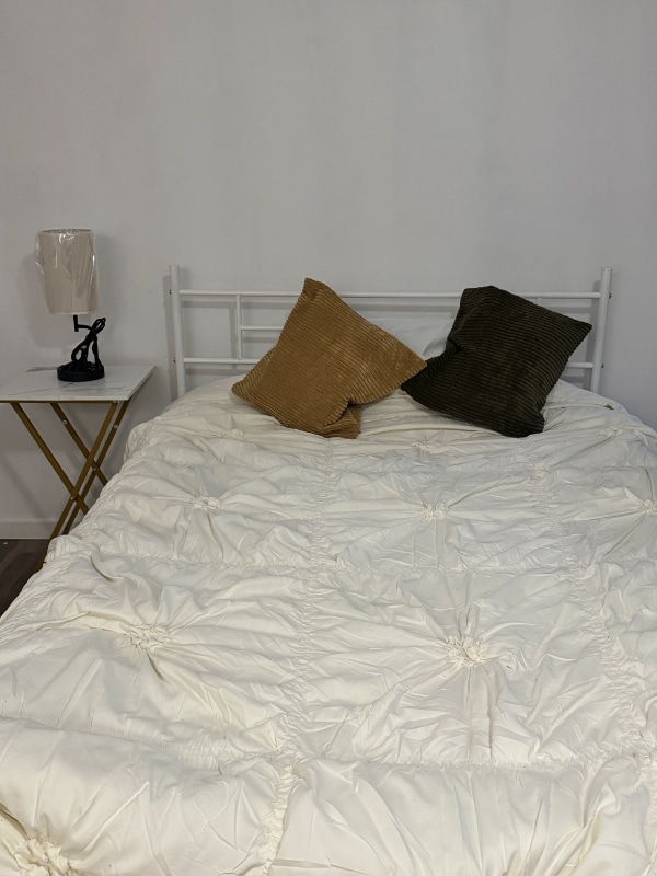 Foto del edificio - 21315 Carisbrook Ln